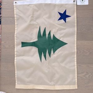 Original Maine Flag - Pine Tree & Star Design